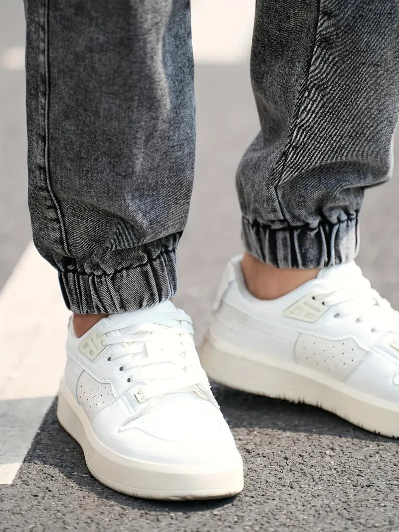 Men's Casual Denim Jeans with Adjustable Elastic Waist, Flap Pockets & Washed Finish